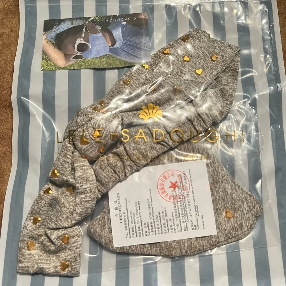 LELE SADOUGHI NWT AUTHENTIC GREY WITH GOLD HEART CHARMS FACE MASK & HEAD MASK